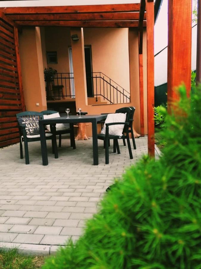 Apartmany Pri Auparku Piest'any Ngoại thất bức ảnh