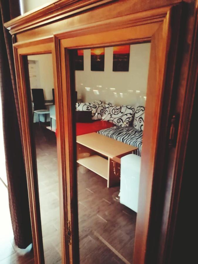 Apartmany Pri Auparku Piest'any Ngoại thất bức ảnh