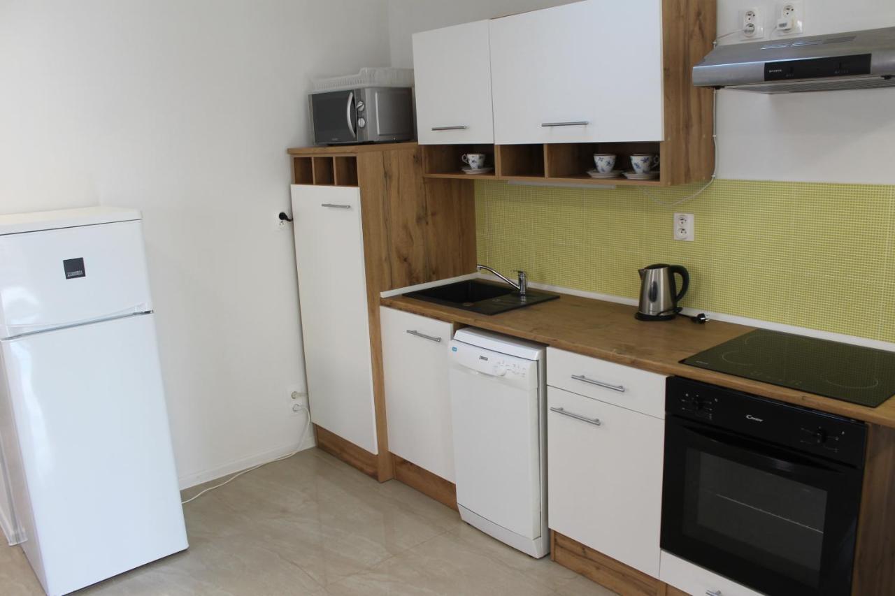 Apartmany Pri Auparku Piest'any Ngoại thất bức ảnh