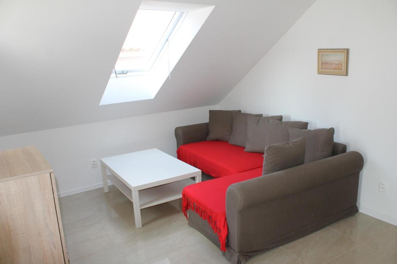 Apartmany Pri Auparku Piest'any Ngoại thất bức ảnh
