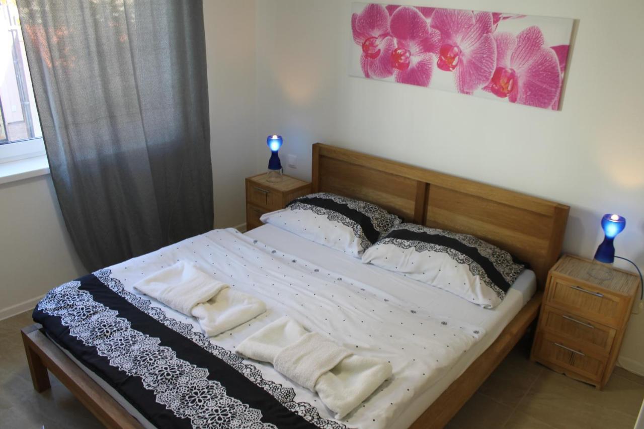 Apartmany Pri Auparku Piest'any Ngoại thất bức ảnh